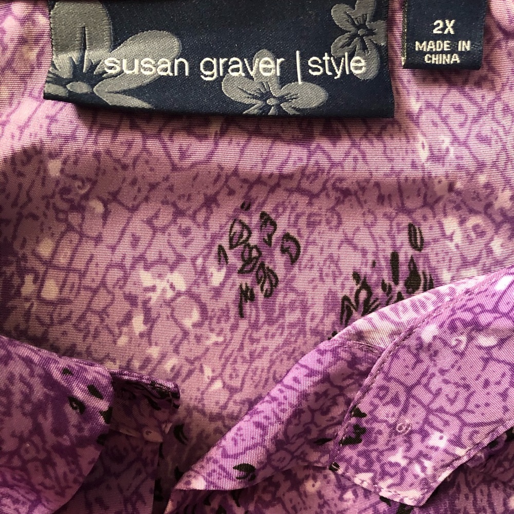 Blouse - Picture 2 of 3